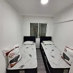 1ege Ueniversitesi Ve Hastanesine Cok Yakin Aileye איזמיר