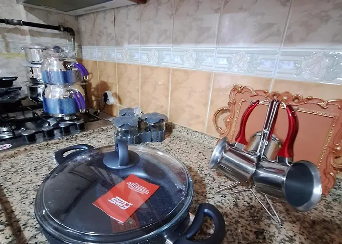 1ege üniversitesi Ve Hastanesine çok Yakın Aileye Appartement İzmir