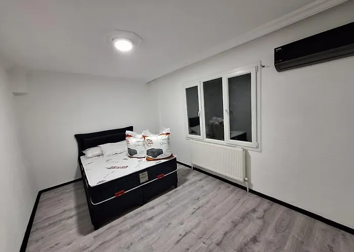 1ege Ueniversitesi Ve Hastanesine Cok Yakin Aileye Lägenhet Izmir